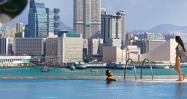 Four Seasons Hotel Hong Kong